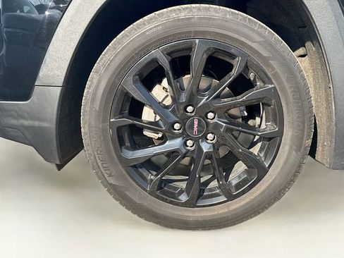 Used 2023 GMC Terrain SLT w/ Elevation Edition image 22