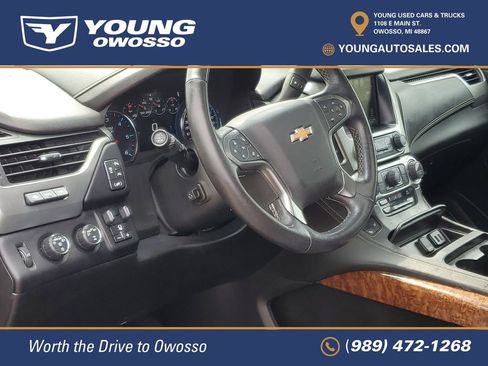 Used 2017 Chevrolet Suburban Premier AWD/4WD image 11