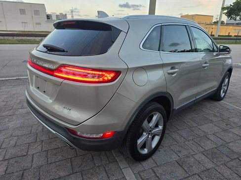 Used 2017 Lincoln MKC Premiere FWD image 7