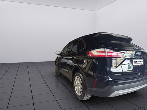 Used 2023 Ford Edge SEL image 7