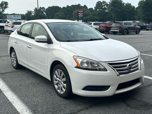 Used 2013 Nissan Sentra S FWD image 3