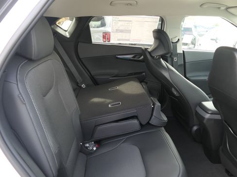 New 2025 Kia EV6 Light image 22