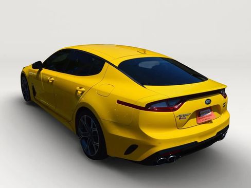 Used 2018 Kia Stinger GT AWD/4WD image 6