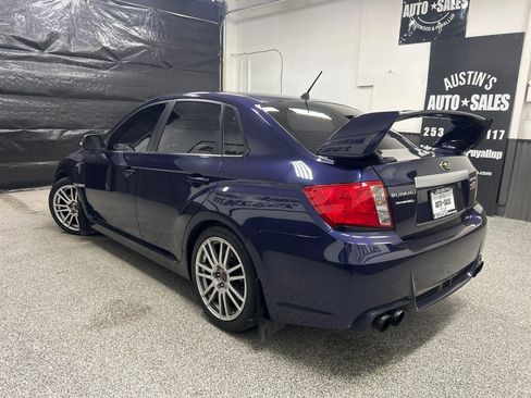 Used 2011 Subaru Impreza WRX STI image 4