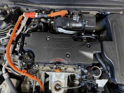 Used 2022 Honda Accord Hybrid image 39