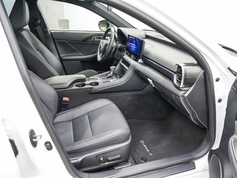 Used 2026 Lexus IS 350 F Sport RWD image 17