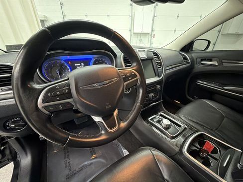 Used 2016 Chrysler 300 Limited AWD/4WD image 11