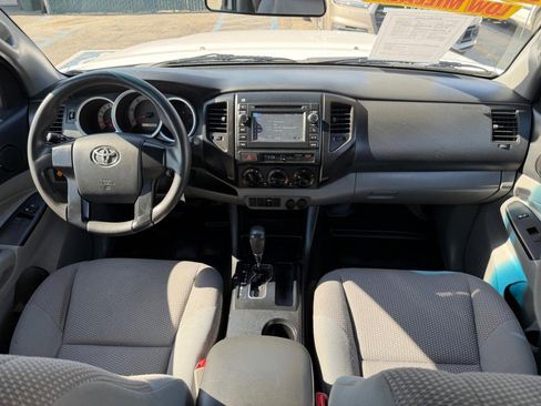 Used 2013 Toyota Tacoma 2WD Access Cab image 29