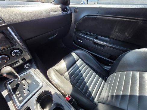 Used 2009 Dodge Challenger R/T image 29