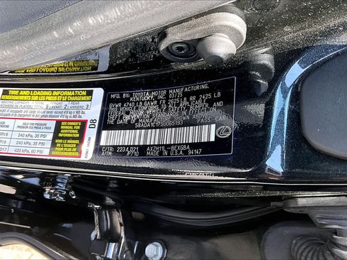 Used 2025 Lexus ES 300h w/ Premium Package FWD image 35