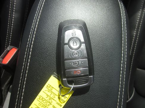 Used 2022 Ford Escape SEL AWD/4WD image 15