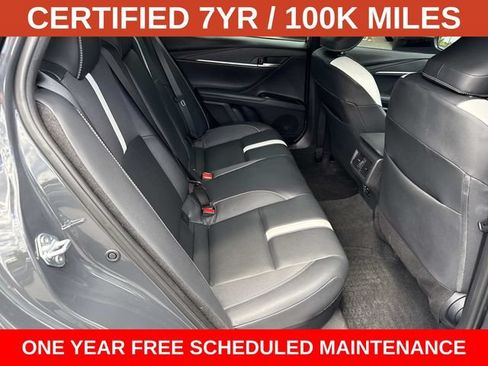 Used 2025 Toyota Camry SE w/ Convenience Package FWD image 11