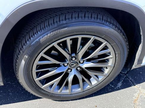 Used 2018 Lexus RX 450h F Sport w/ Accessory Package image 15