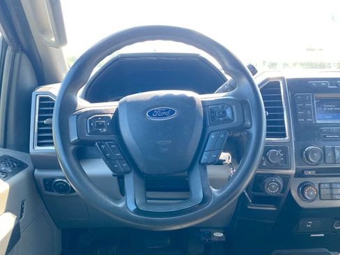 Used 2016 Ford F150 XLT w/ Trailer Tow Package AWD/4WD image 17