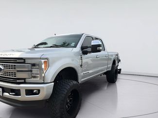 Used 2019 Ford F250 Platinum w/ Platinum Ultimate Package AWD/4WD video 1