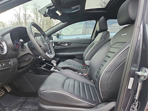 Certified 2023 Kia Forte GT-Line w/ GT-Line Premium Package image 13