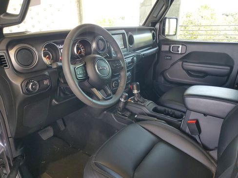 Certified 2023 Jeep Wrangler Sport AWD/4WD image 16