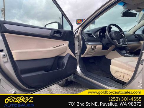 Used 2018 Subaru Outback 2.5i Premium image 17