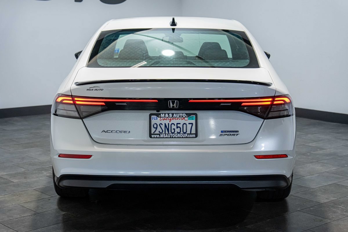 Used 2025 Honda Accord Sport image 5