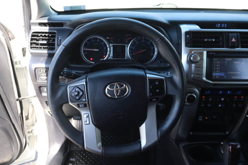 Used 2018 Toyota 4Runner Limited AWD/4WD image 24