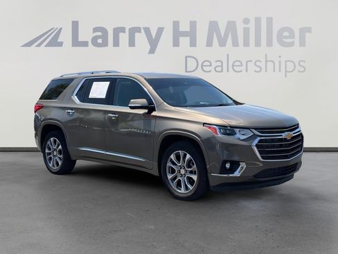Used 2020 Chevrolet Traverse Premier AWD/4WD image 8