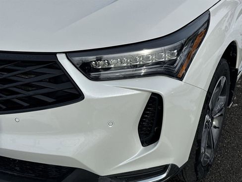 Certified 2025 Acura RDX SH-AWD w/ Technology Package image 9