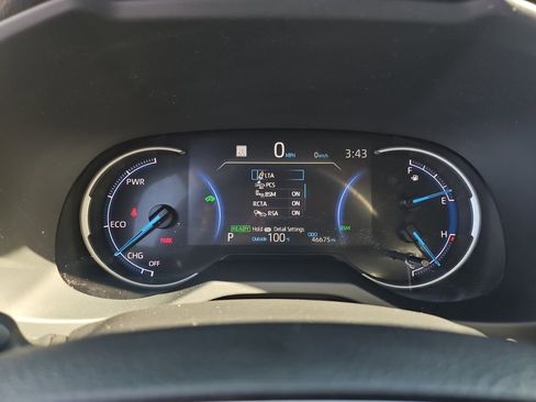 Used 2023 Toyota RAV4 XLE Premium image 18