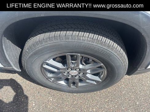 Used 2025 GMC Acadia Elevation AWD/4WD image 26