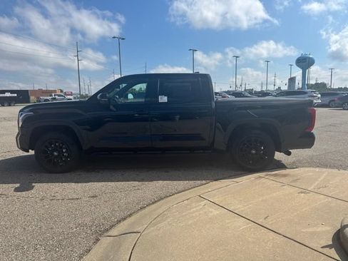 New 2026 Toyota Tundra Limited AWD/4WD image 4