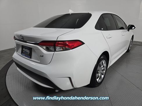 Used 2020 Toyota Corolla LE w/ Carpet Mat Package (TMS) FWD image 6