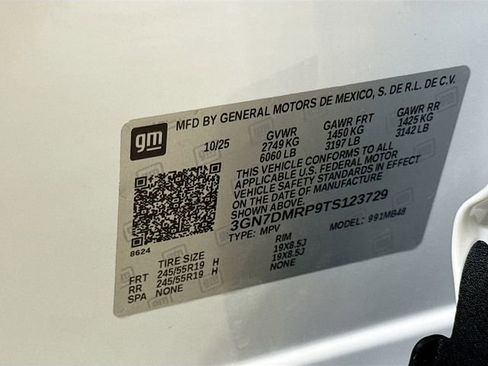 New 2026 Chevrolet Equinox EV LT image 35