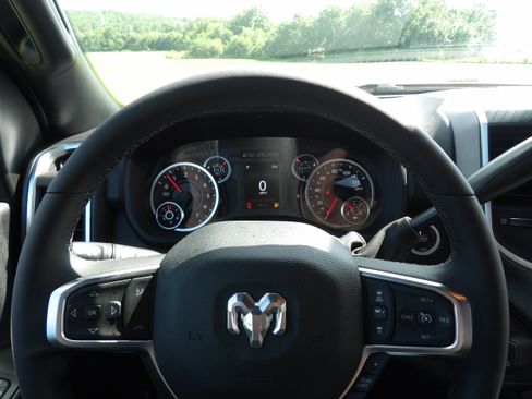 Used 2026 RAM 2500 Big Horn AWD/4WD image 14