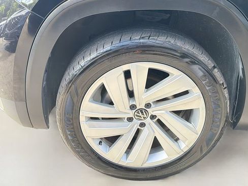 Used 2021 Volkswagen Atlas SEL FWD image 34