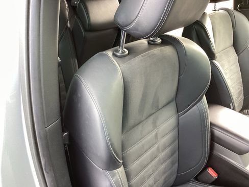 Used 2023 Mitsubishi Outlander SE image 20