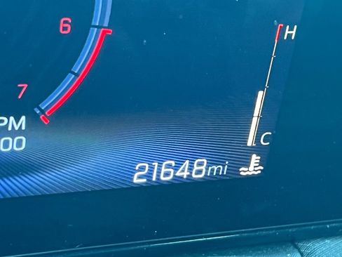 Used 2025 Chevrolet TrailBlazer LT AWD/4WD image 4