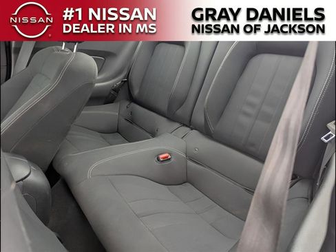 Used 2021 Ford Mustang Coupe image 17