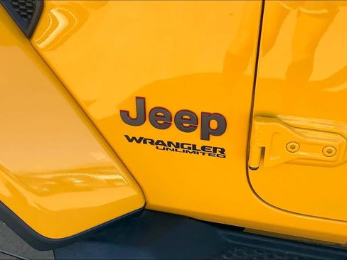 Used 2018 Jeep Wrangler Unlimited Rubicon AWD/4WD image 10