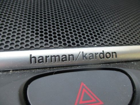 Used 2013 Subaru Tribeca Limited image 33