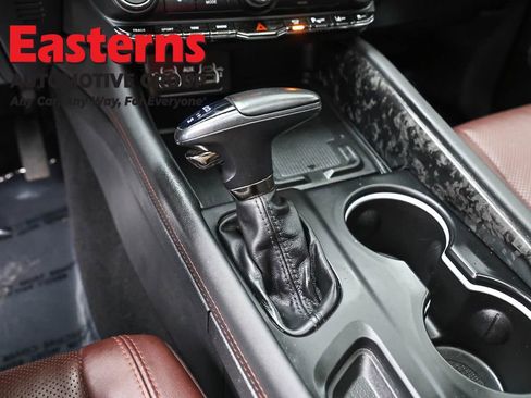 Used 2024 Dodge Durango R/T AWD/4WD image 13