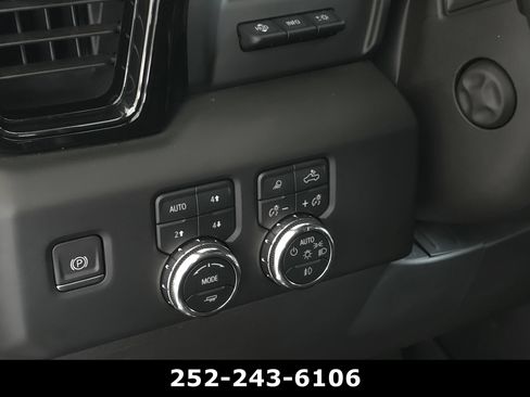 Used 2023 GMC Sierra 1500 AT4X AWD/4WD image 26