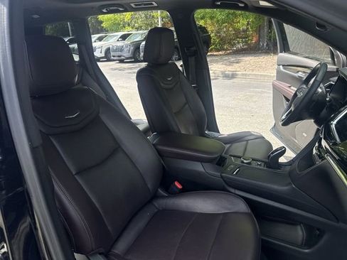 Used 2020 Cadillac XT6 Premium Luxury AWD/4WD image 10