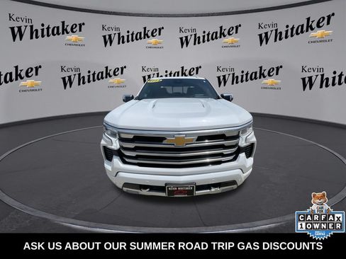 Used 2024 Chevrolet Silverado 1500 High Country AWD/4WD image 3