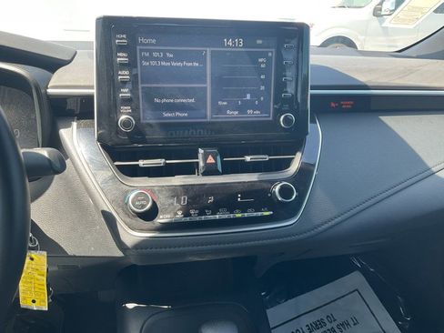 Used 2020 Toyota Corolla SE image 19