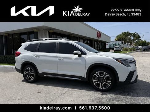 Used 2023 Subaru Ascent Limited AWD/4WD image 1