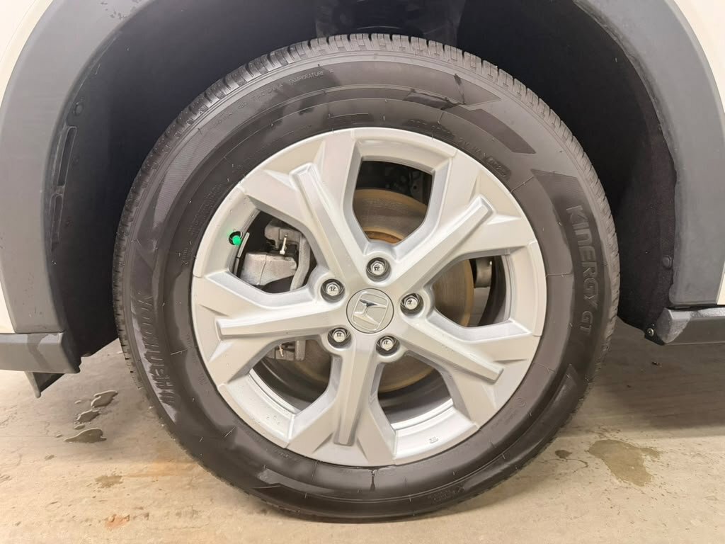 Certified 2025 Honda HR-V LX image 19