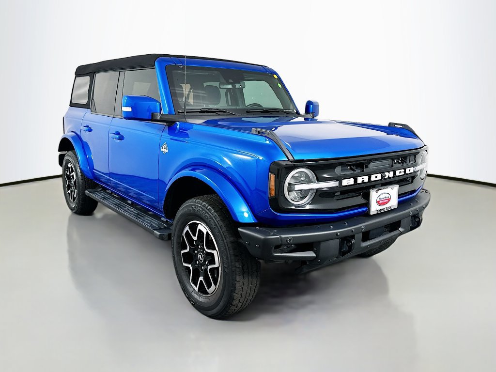 Used 2022 Ford Bronco Outer Banks AWD/4WD image 3