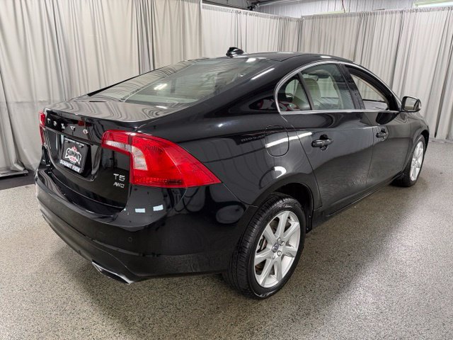 Used 2016 Volvo S60 T5 Premier AWD/4WD image 4