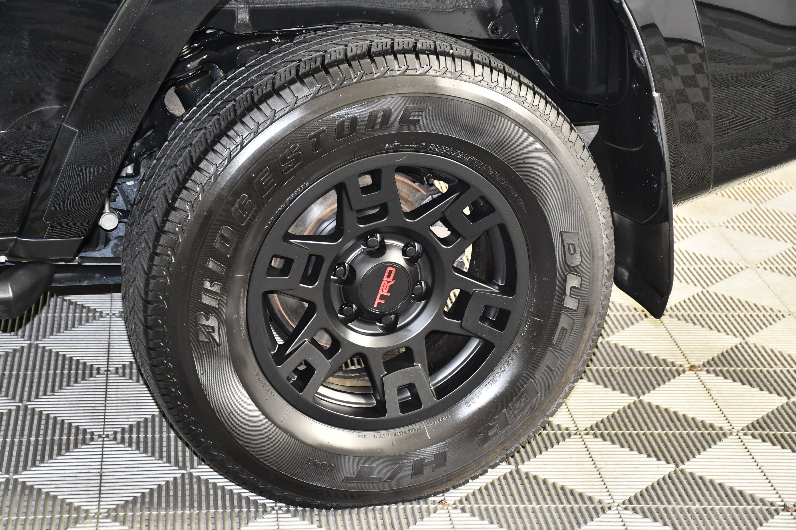 Used 2024 Toyota 4Runner TRD Off-Road Premium w/ Off Road Premium Plus Package AWD/4WD image 54