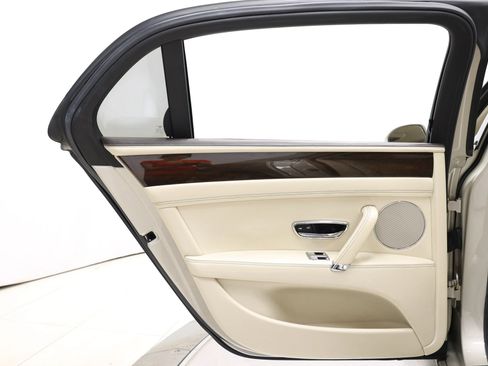 Used 2014 Bentley Flying Spur W12 AWD/4WD image 41