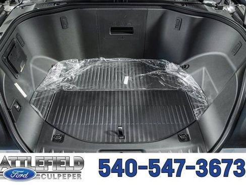 New 2025 Ford F150 Lightning Flash image 19